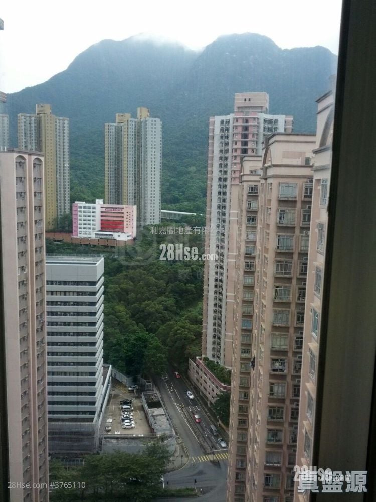 Sunshine City Sell 2 Bedrooms 337 ft²