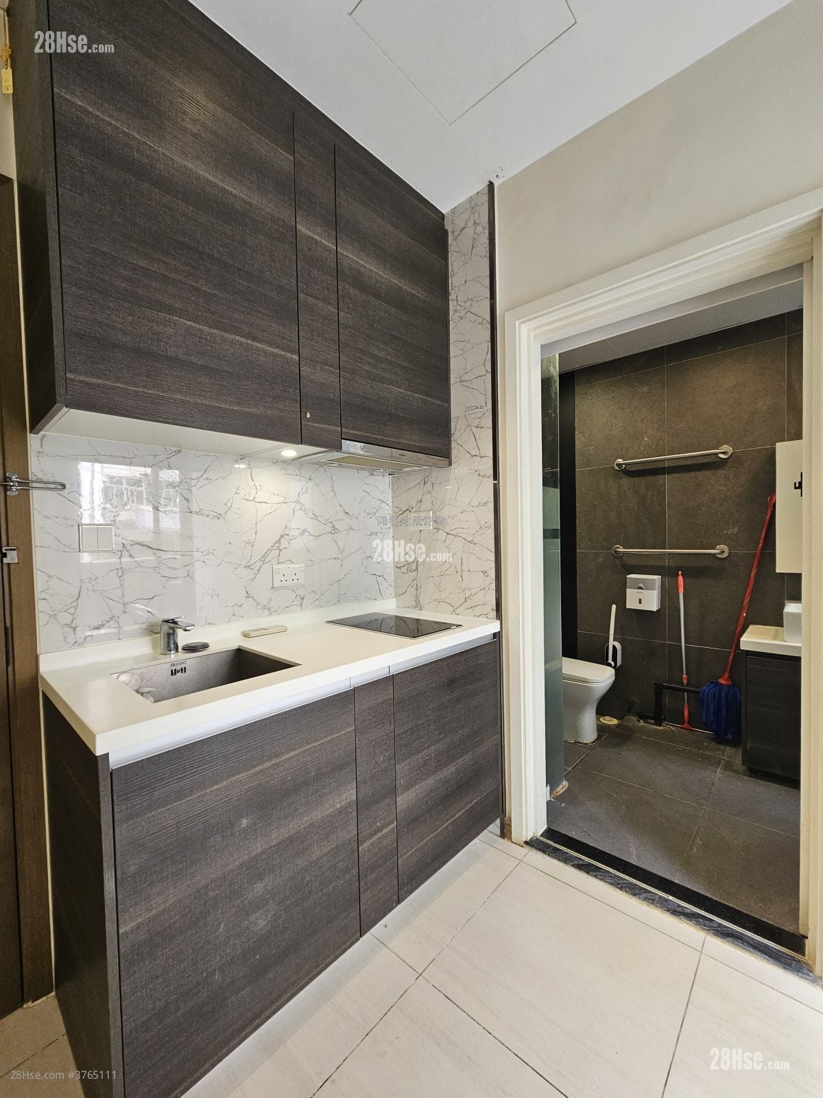 AVA61 租盘 开放式间隔 , 1 厕所