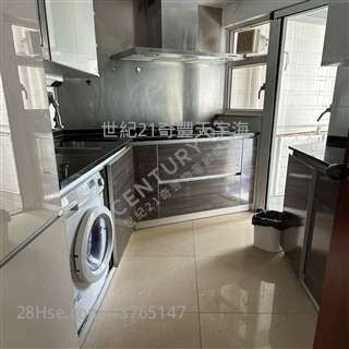 Leo 譚生63050330天宇海 樓齡新 呎價平 有大三房/細三房>世紀21專門店 