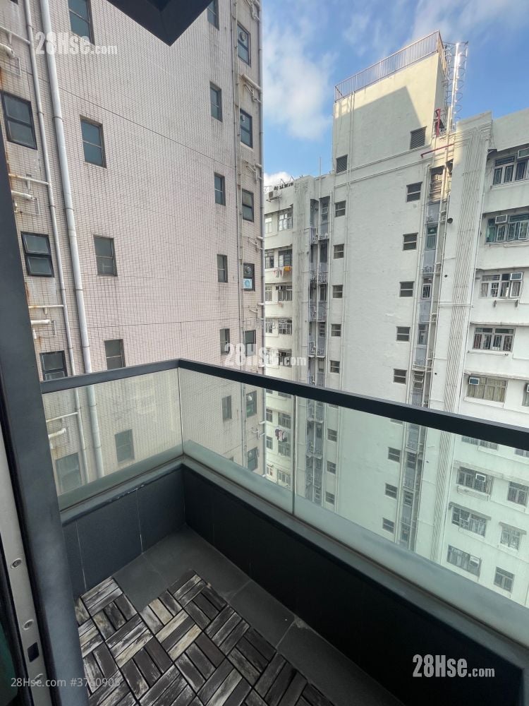 Edition 178 Sell 1 Bedroom , 2 Bathrooms 313 ft²