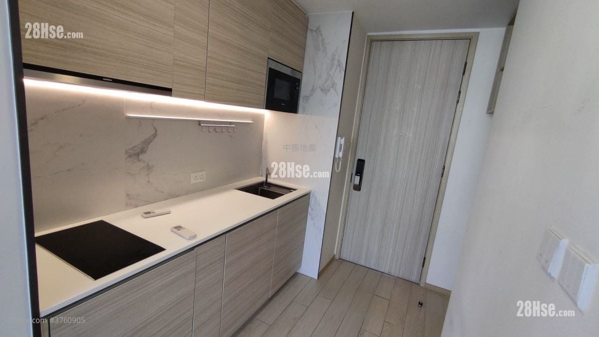 Edition 178 Sell 1 Bedroom , 2 Bathrooms 313 ft²