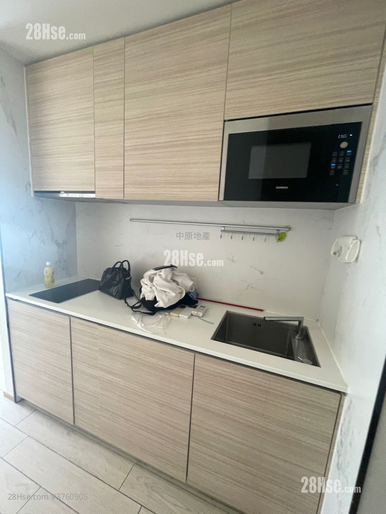 Edition 178 Sell 1 Bedroom , 2 Bathrooms 313 ft²