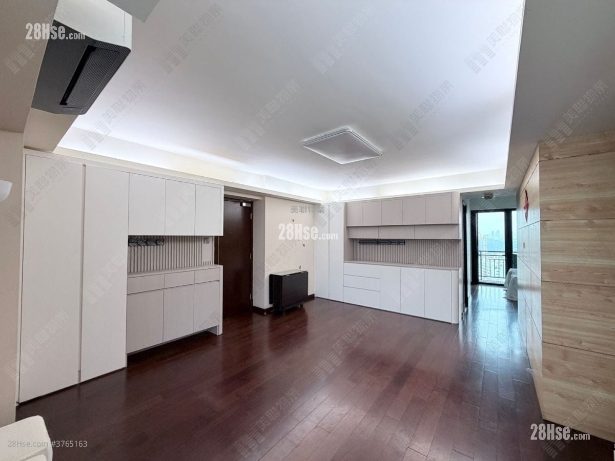 Royal Green Sell 3 Bedrooms 846 ft²