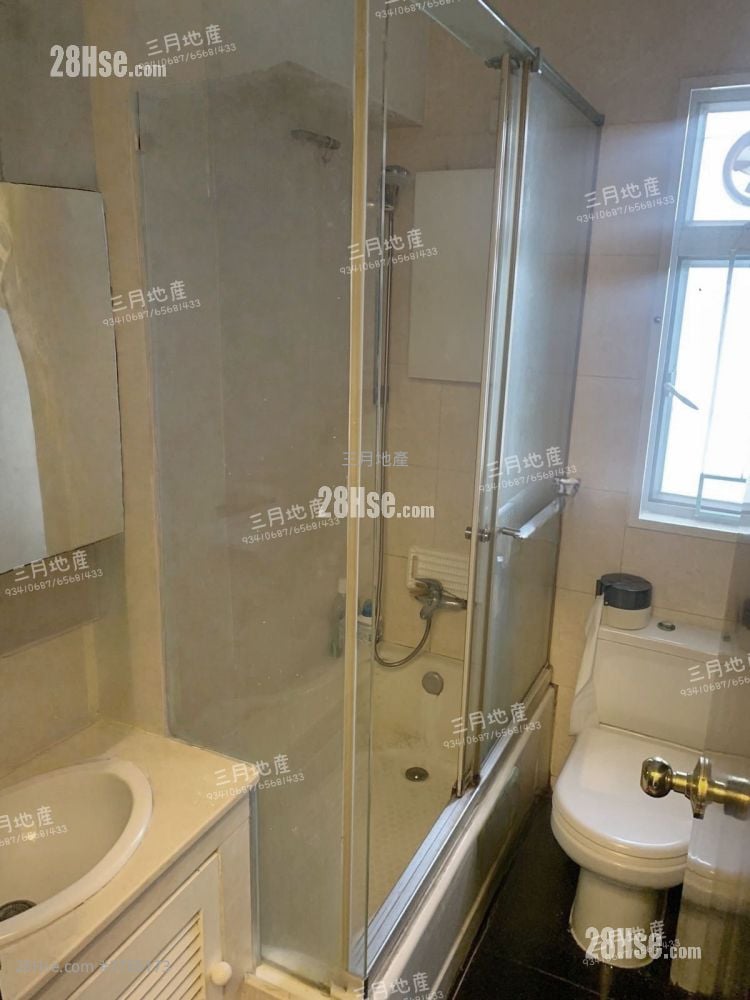 Le Mansion Sell 3 Bedrooms , 1 Bathroom 520 ft²