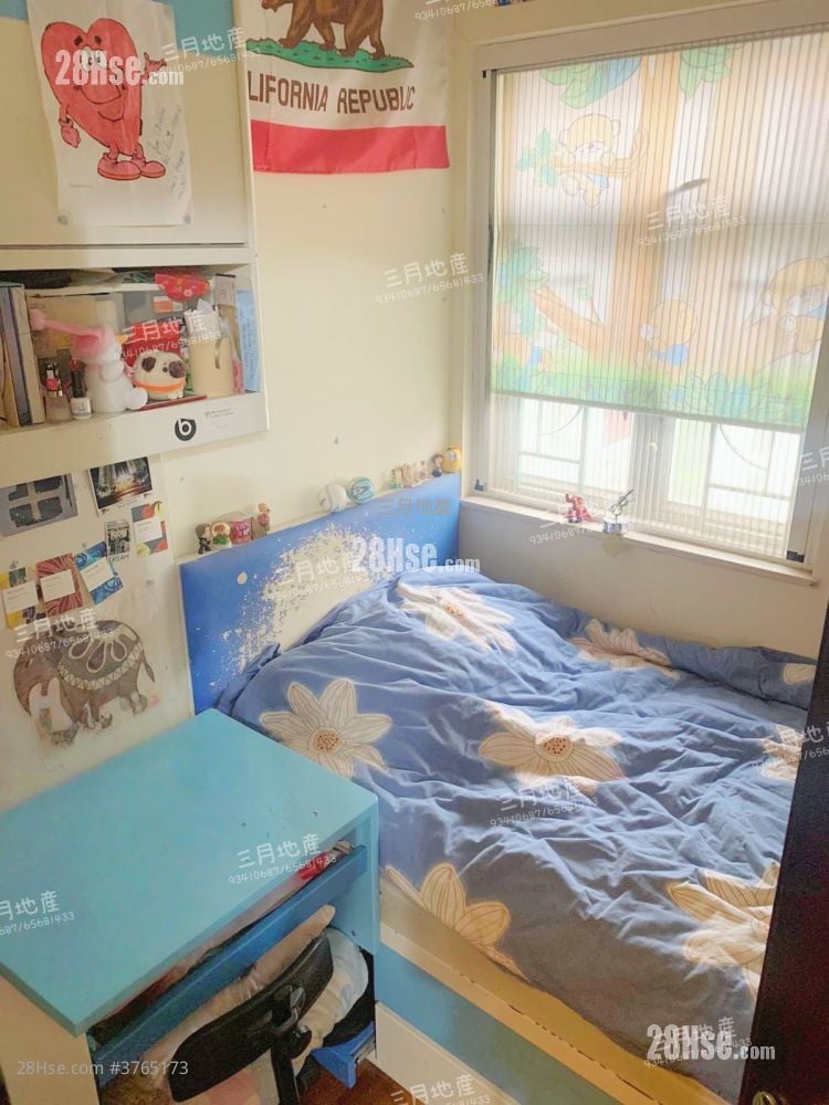 Le Mansion Sell 3 Bedrooms , 1 Bathroom 520 ft²