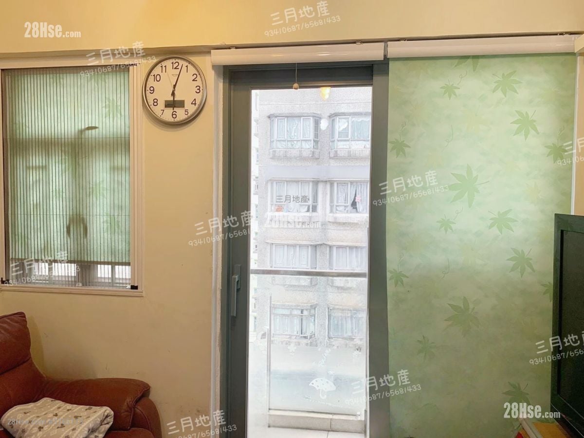 Le Mansion Sell 3 Bedrooms , 1 Bathroom 520 ft²