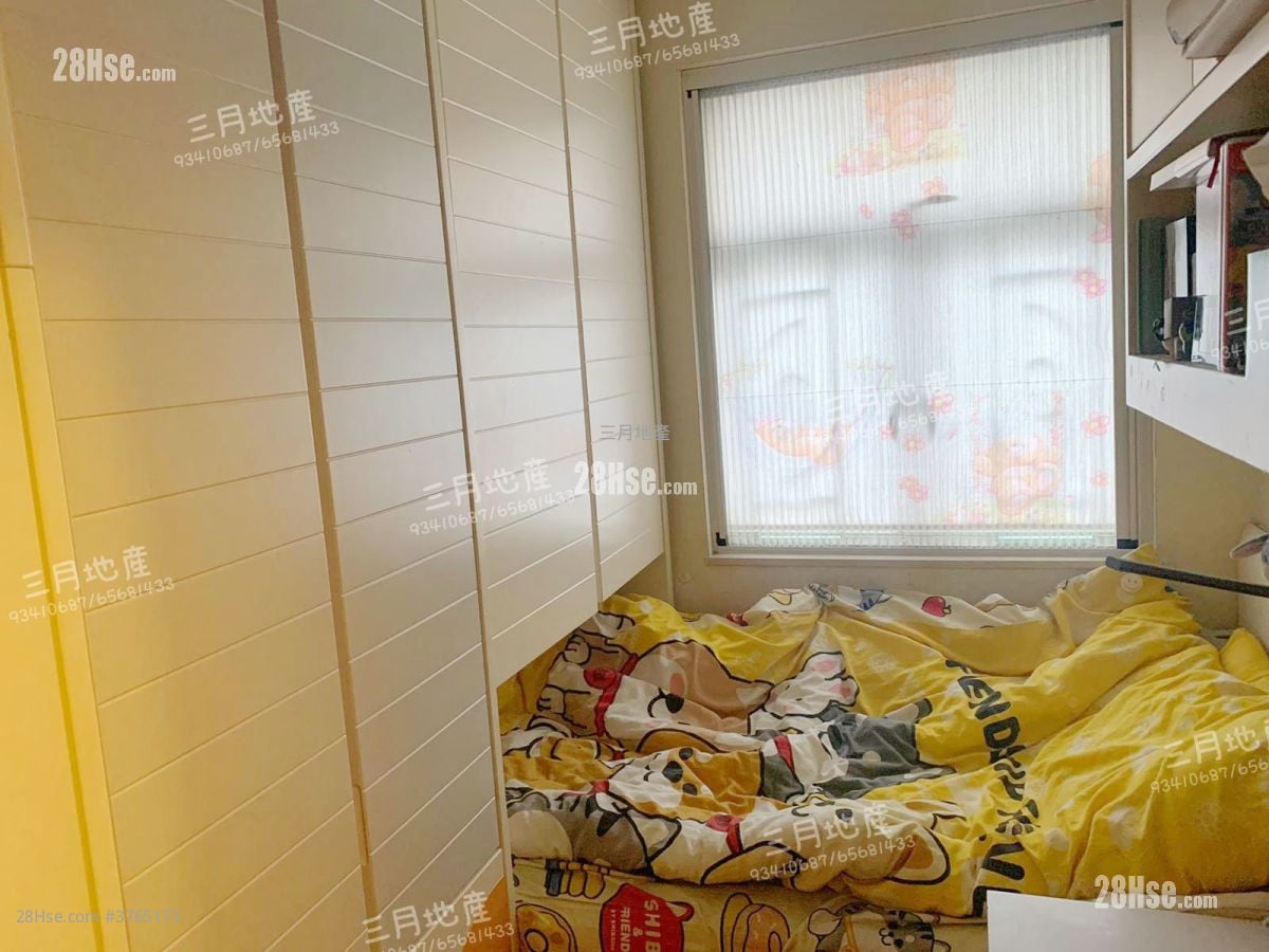 Le Mansion Sell 3 Bedrooms , 1 Bathroom 520 ft²