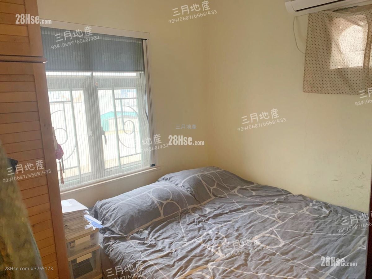 Le Mansion Sell 3 Bedrooms , 1 Bathroom 520 ft²