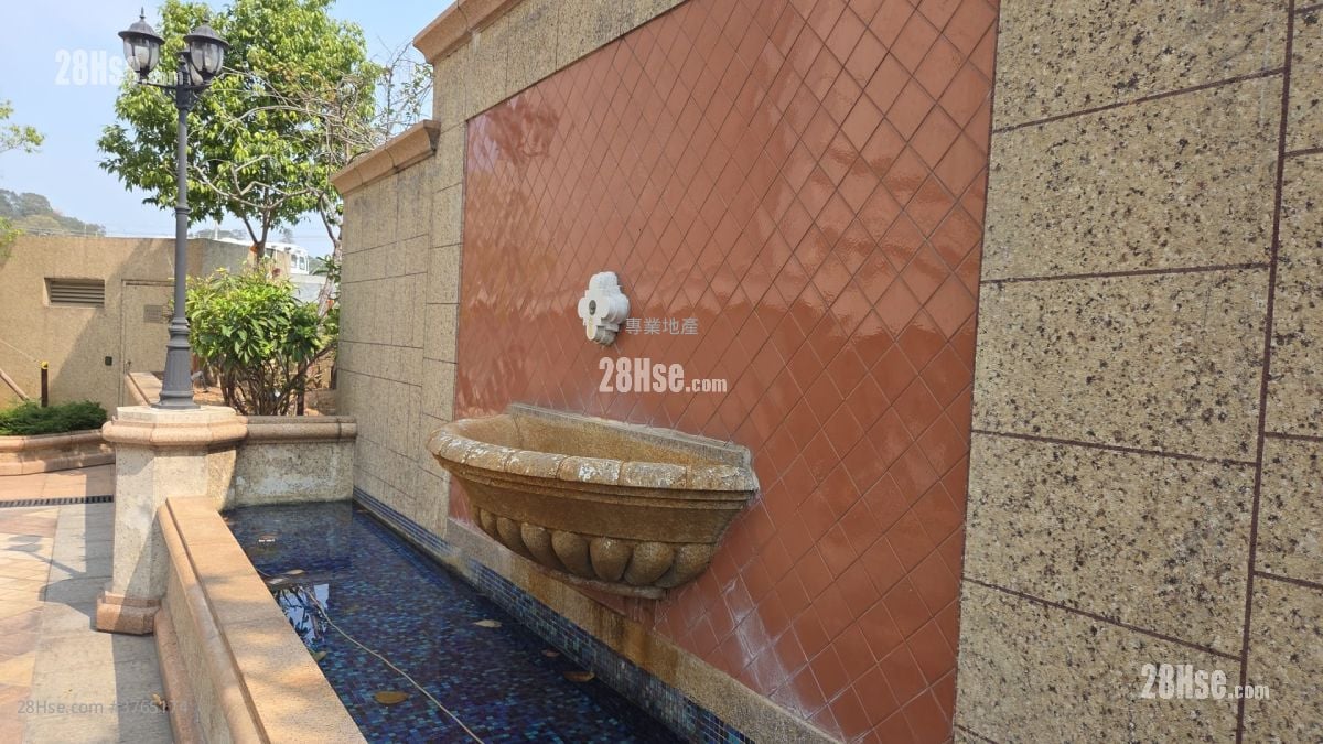 尚城 售盘 5+ 房 , 4 浴室 1,599 平方尺