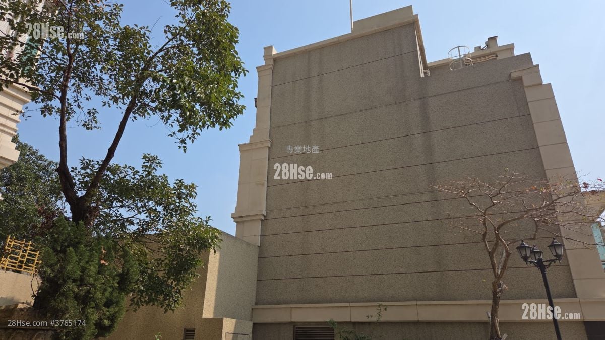 尚城 售盘 5+ 房 , 4 浴室 1,599 平方尺