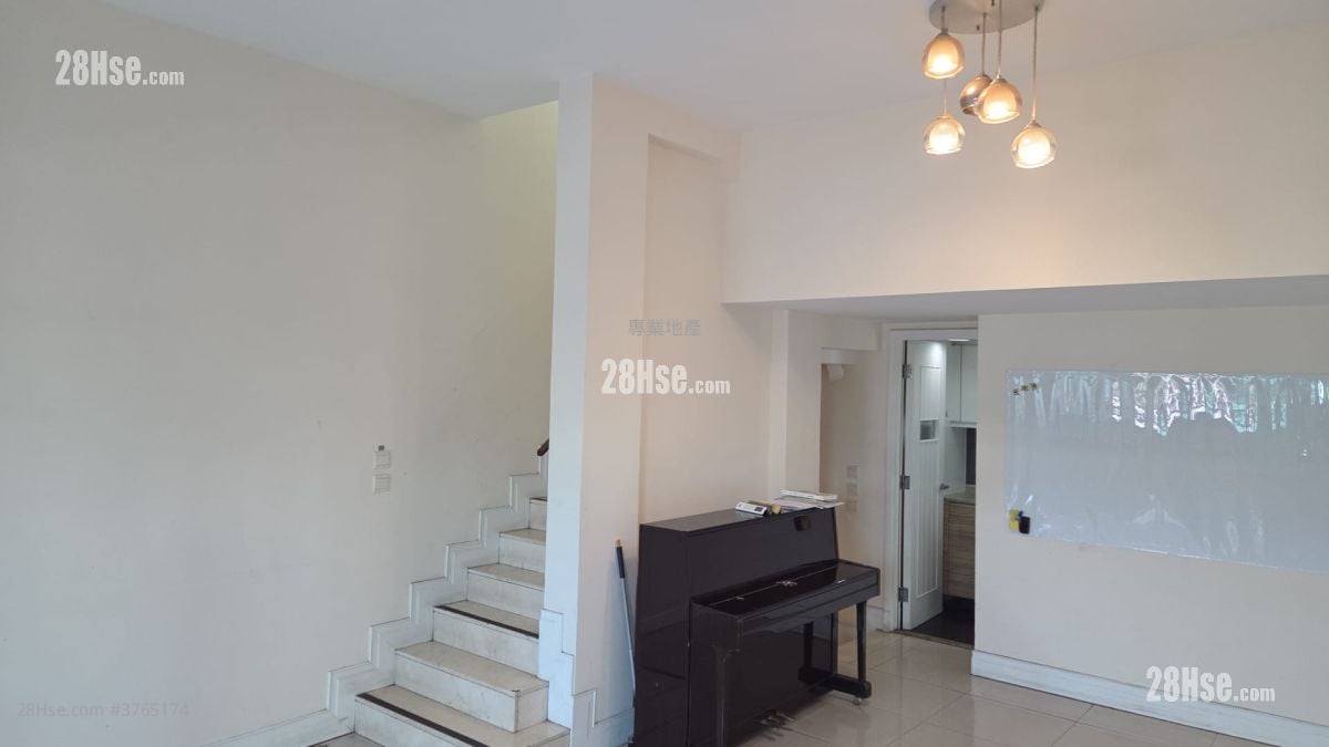 尚城 售盘 5+ 房 , 4 浴室 1,599 平方尺