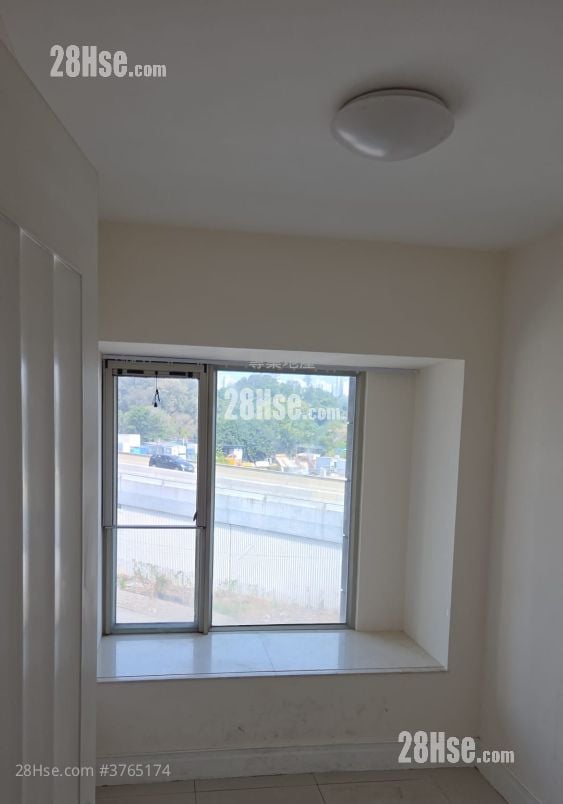 尚城 售盘 5+ 房 , 4 浴室 1,599 平方尺