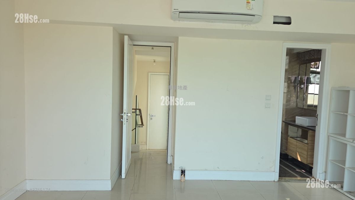 尚城 售盘 5+ 房 , 4 浴室 1,599 平方尺