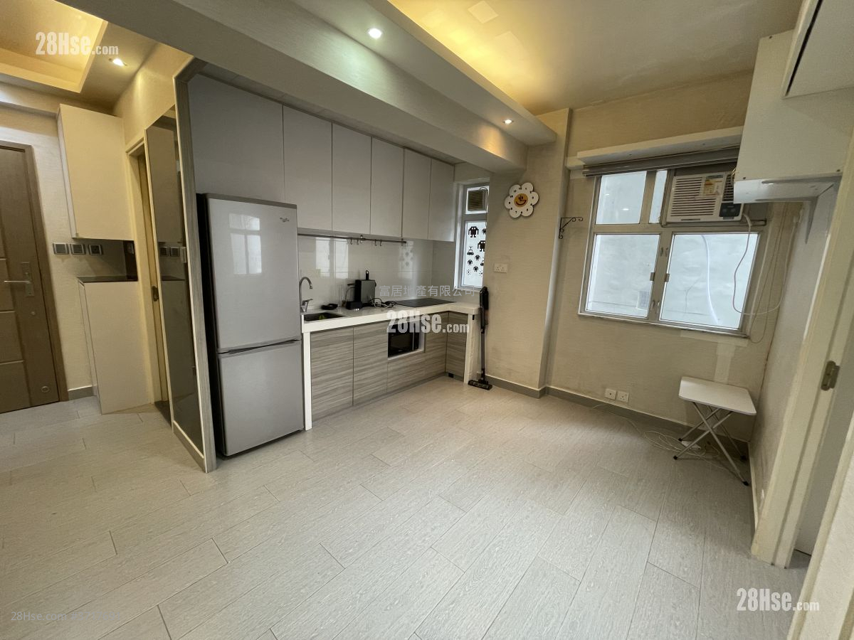 東蘭閣 租盤 2 房 , 1 浴室 346 平方呎