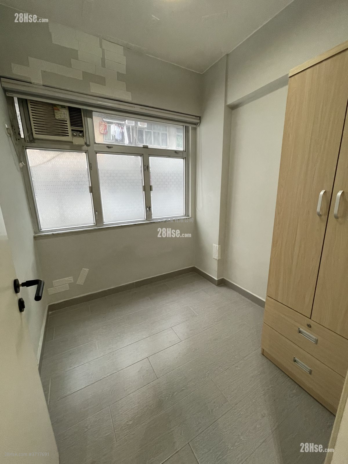 東蘭閣 租盤 2 房 , 1 浴室 346 平方呎