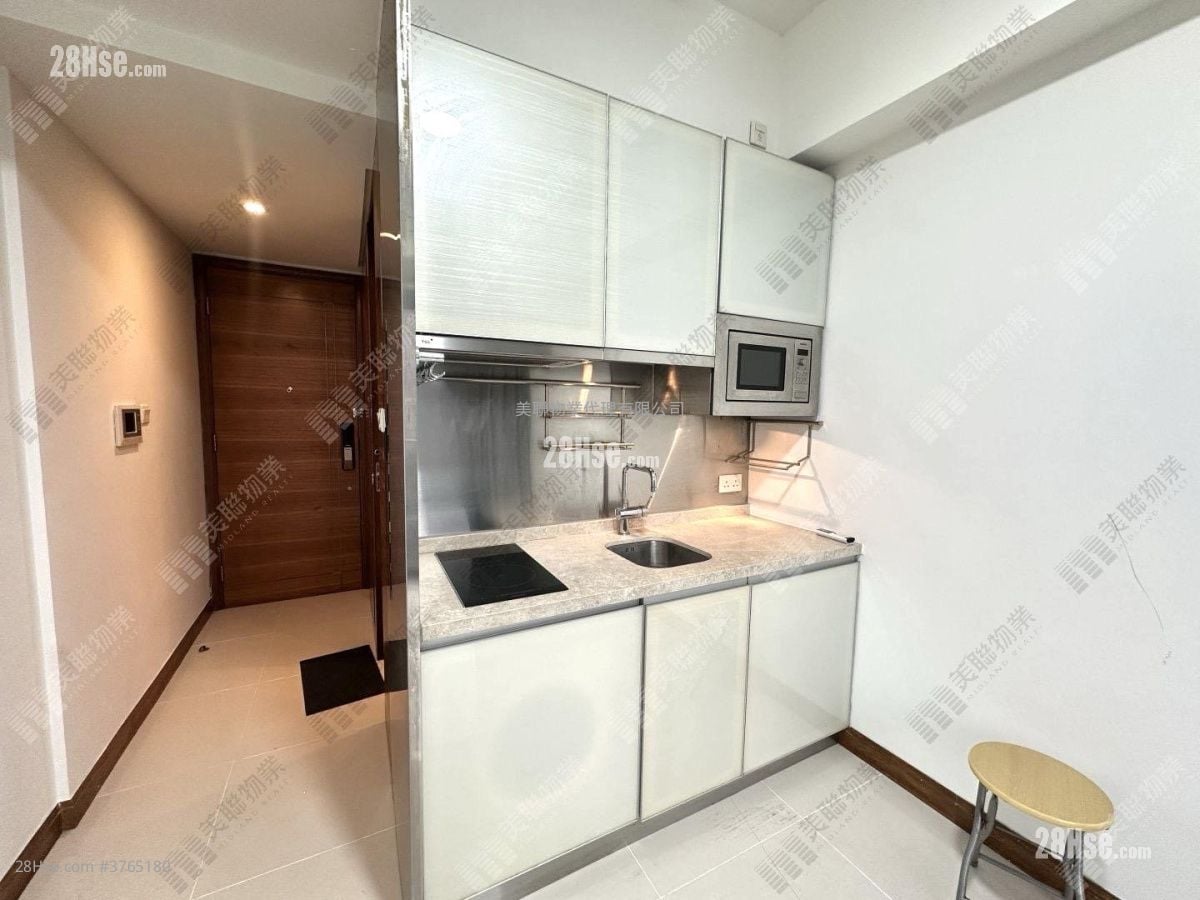 Primrose Hill Sell 219 ft²