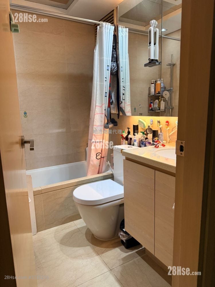 Beacon Lodge Sell 2 Bedrooms , 1 Bathroom 466 ft²