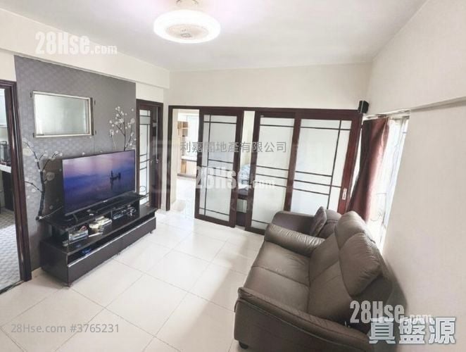 Tsuen Kam Centre Sell 2 Bedrooms , 1 Bathroom 369 ft²