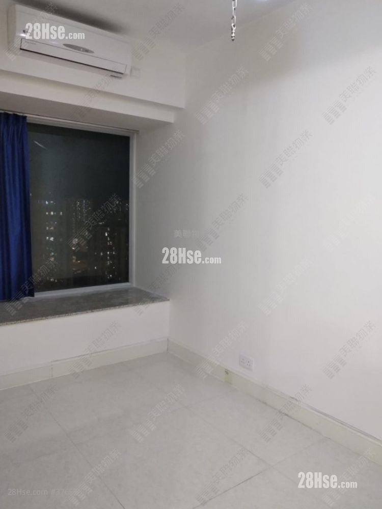 Festival City Sell 4 Bedrooms , 2 Bathrooms 688 ft²