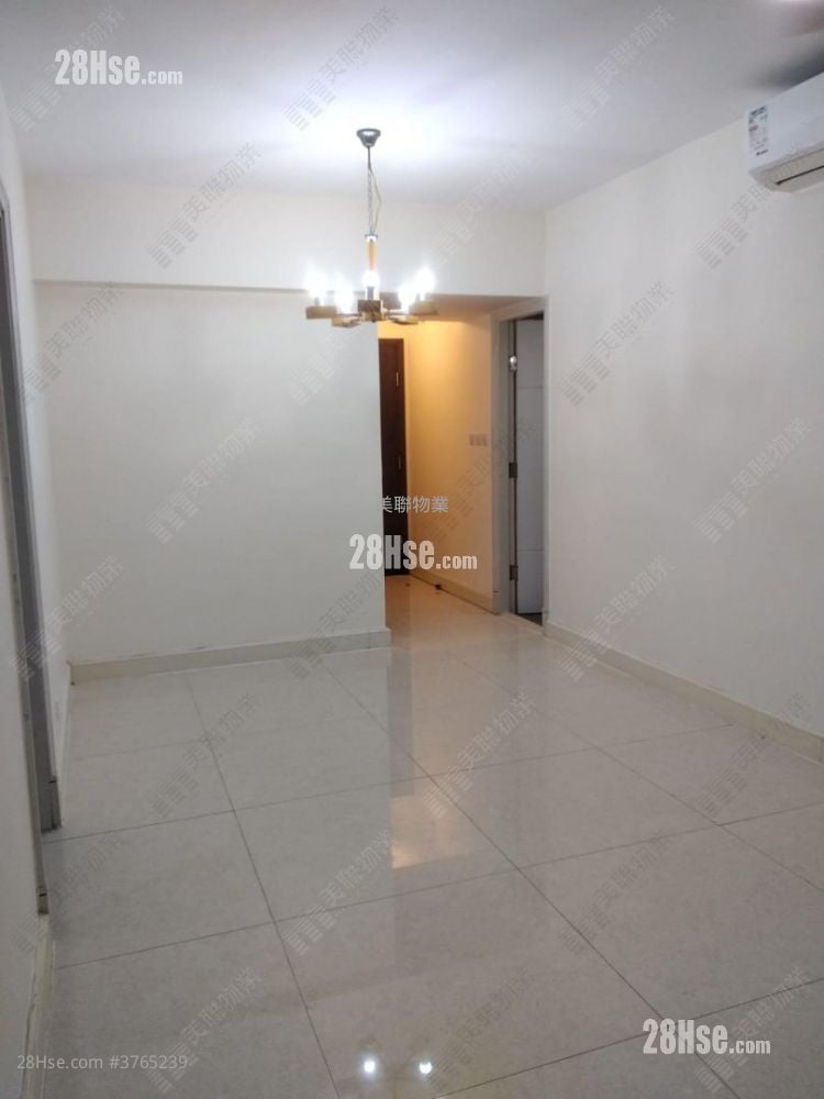 Festival City Sell 4 Bedrooms , 2 Bathrooms 688 ft²