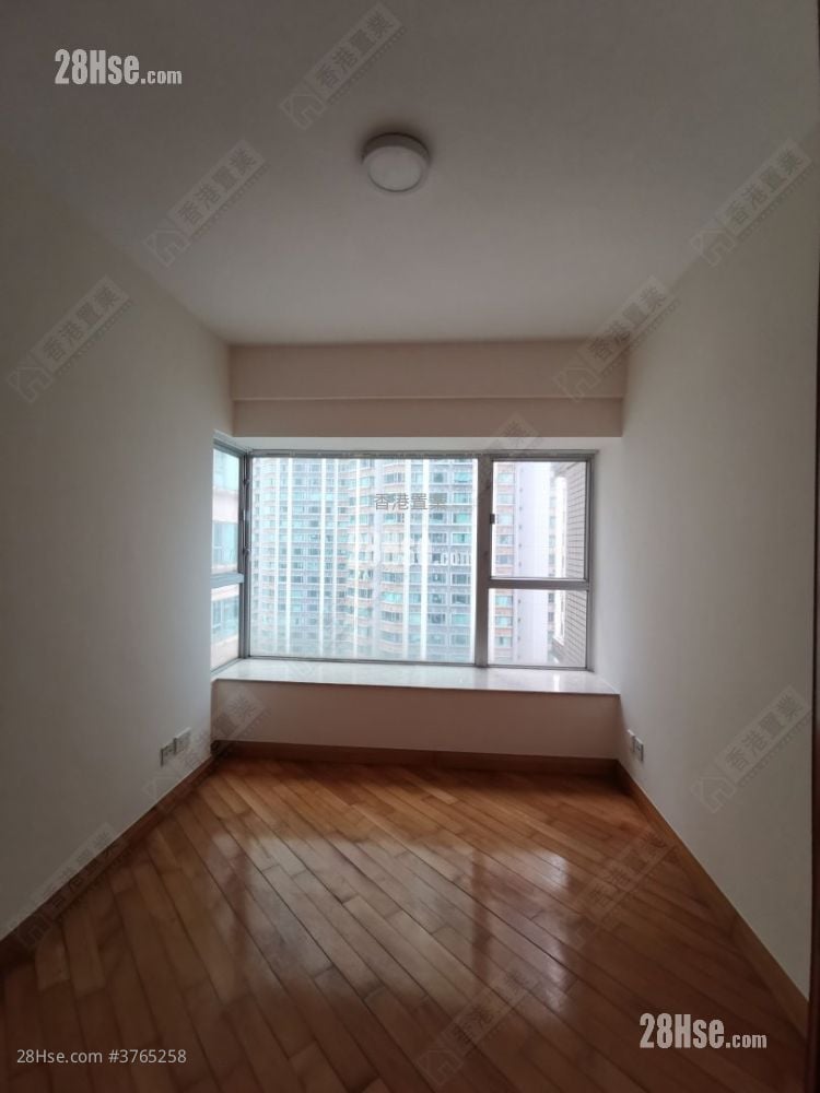 漾日居 售盘 3 房 , 3 浴室 943 平方尺