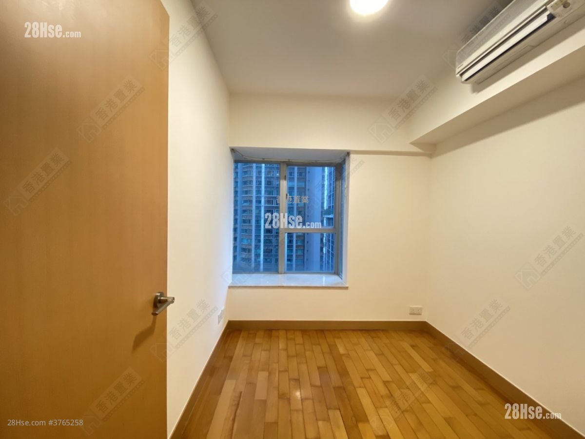 漾日居 售盘 3 房 , 3 浴室 943 平方尺