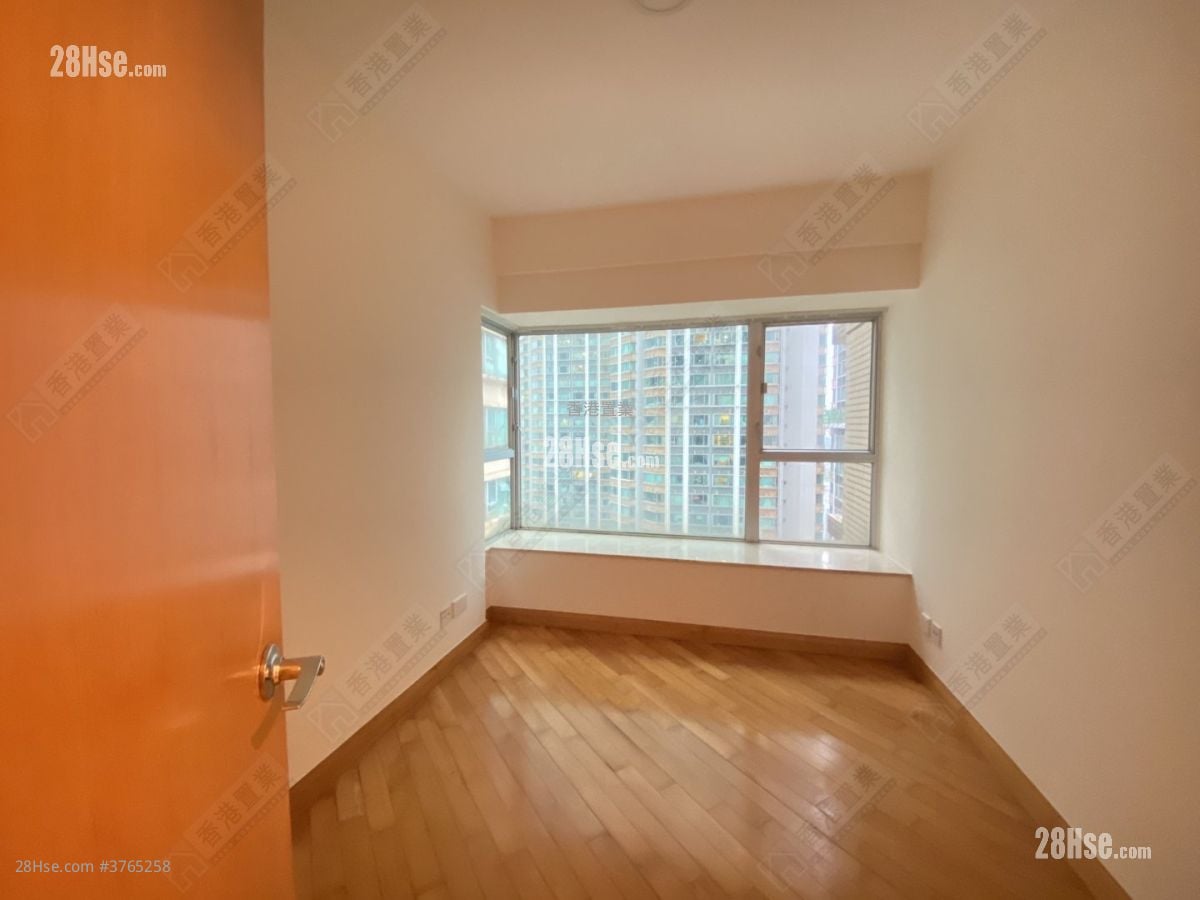 漾日居 售盘 3 房 , 3 浴室 943 平方尺