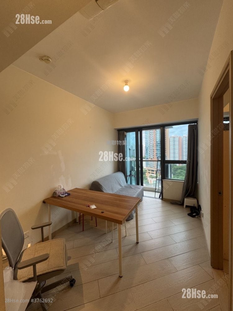 Commune Modern Sell 1 Bedroom 294 ft²