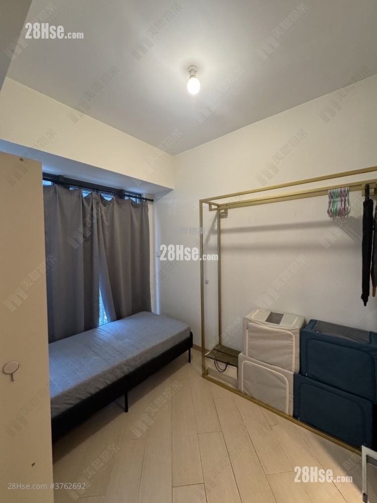 Commune Modern Sell 1 Bedroom 294 ft²