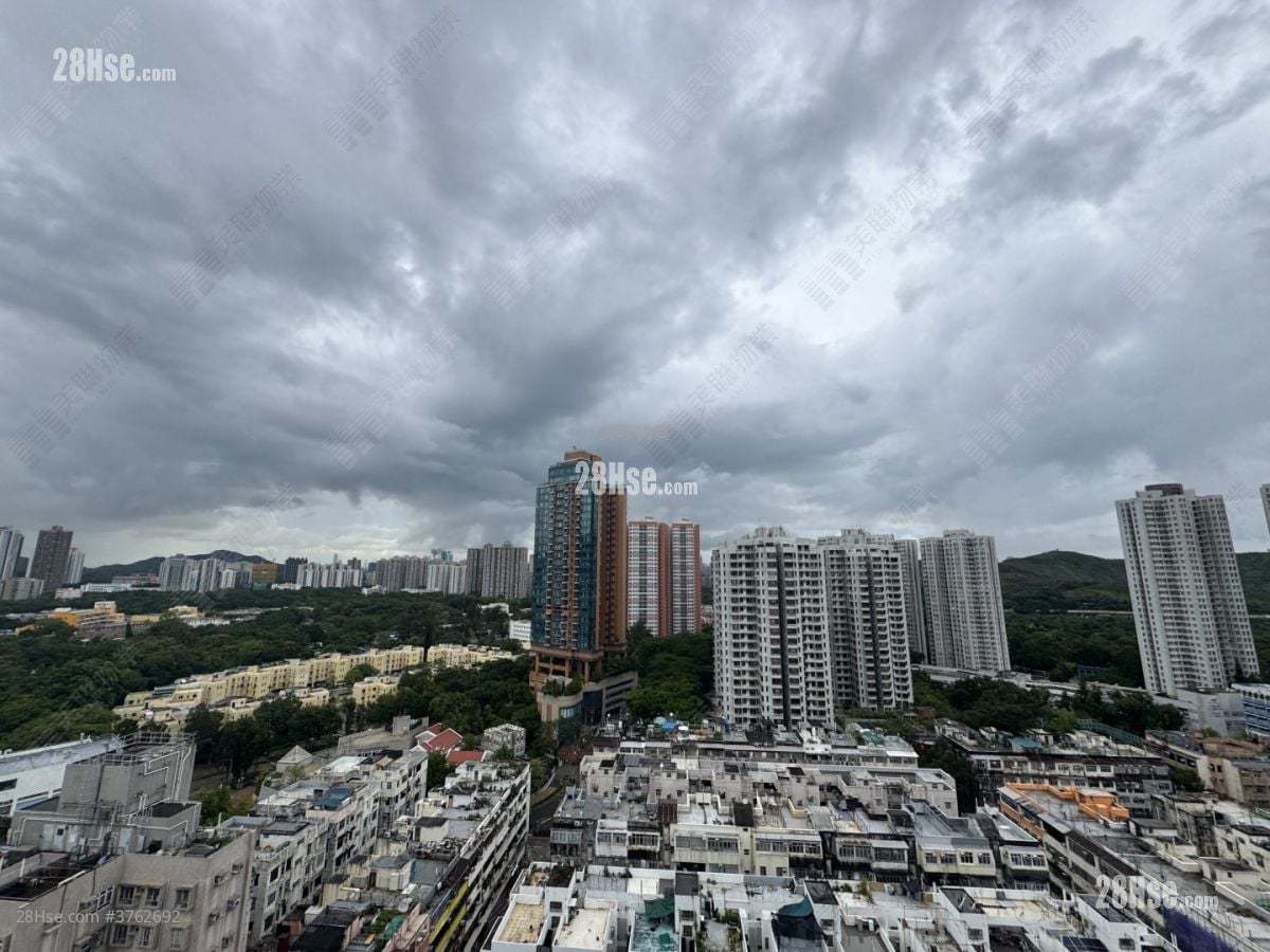 Commune Modern Sell 1 Bedroom 294 ft²