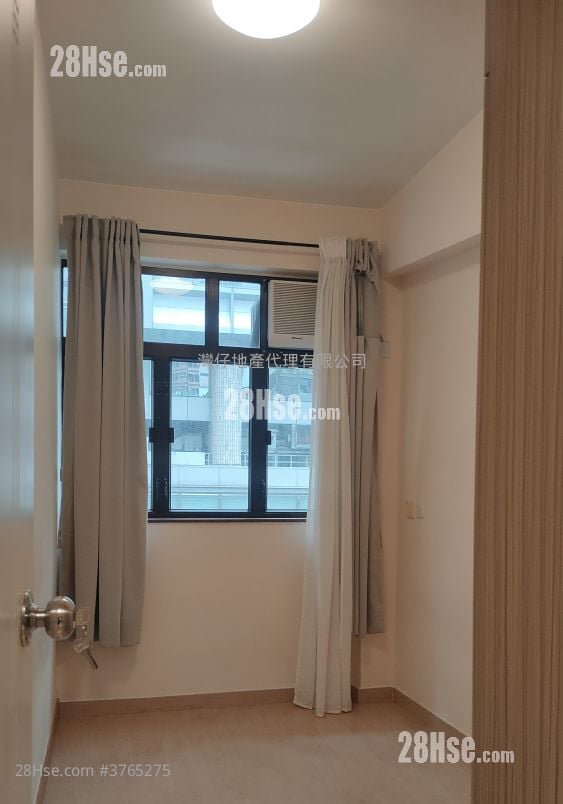 中南楼 售盘 2 房 , 1 浴室 404 平方尺