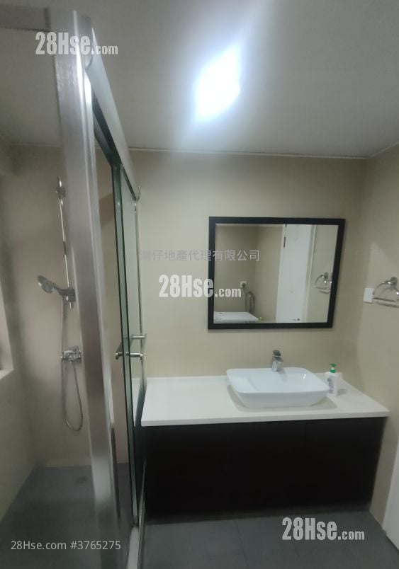 中南楼 售盘 2 房 , 1 浴室 404 平方尺