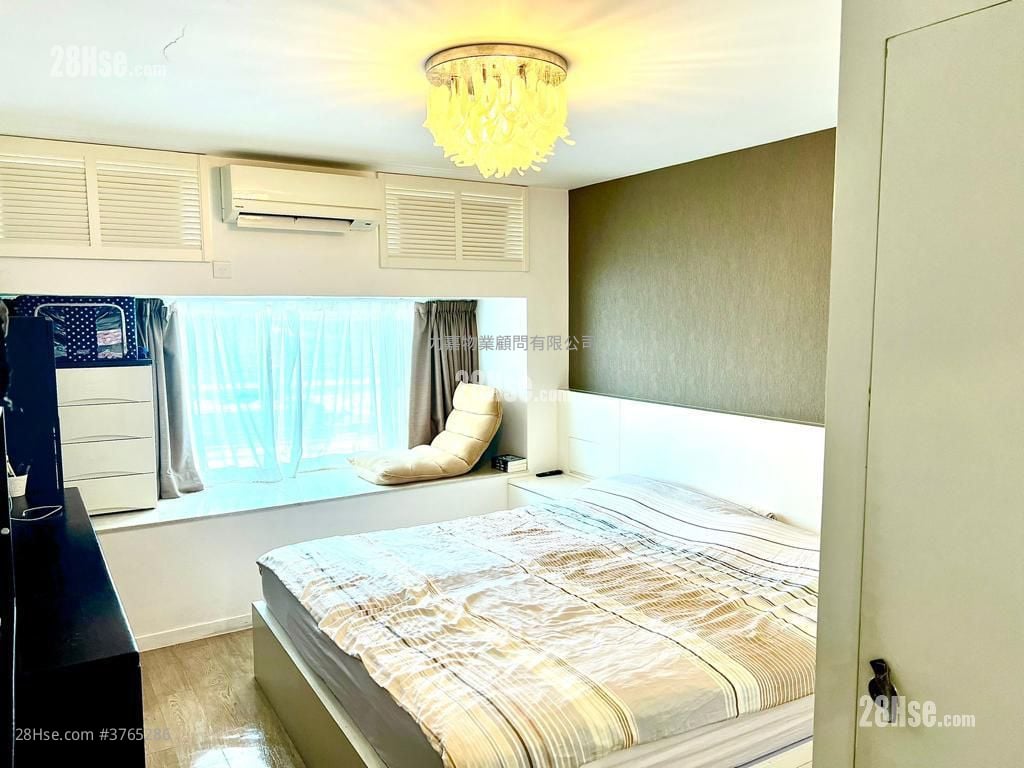 和富中心 售盘 3 房 , 2 浴室 1,308 平方尺