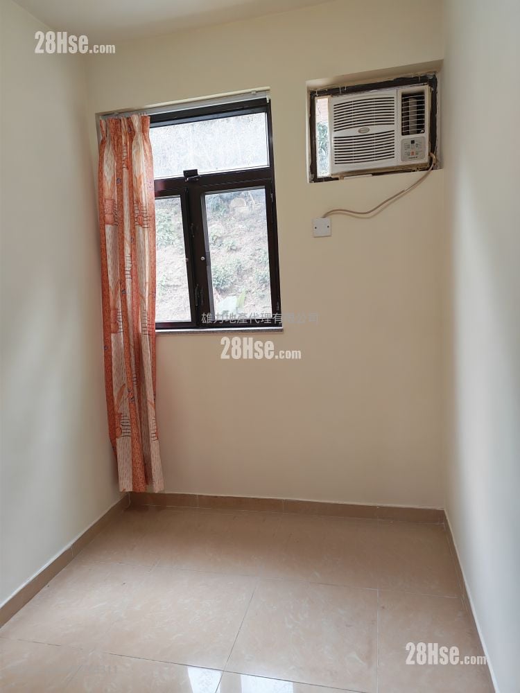 村屋 租盘 2 房 , 1 浴室 400 平方尺