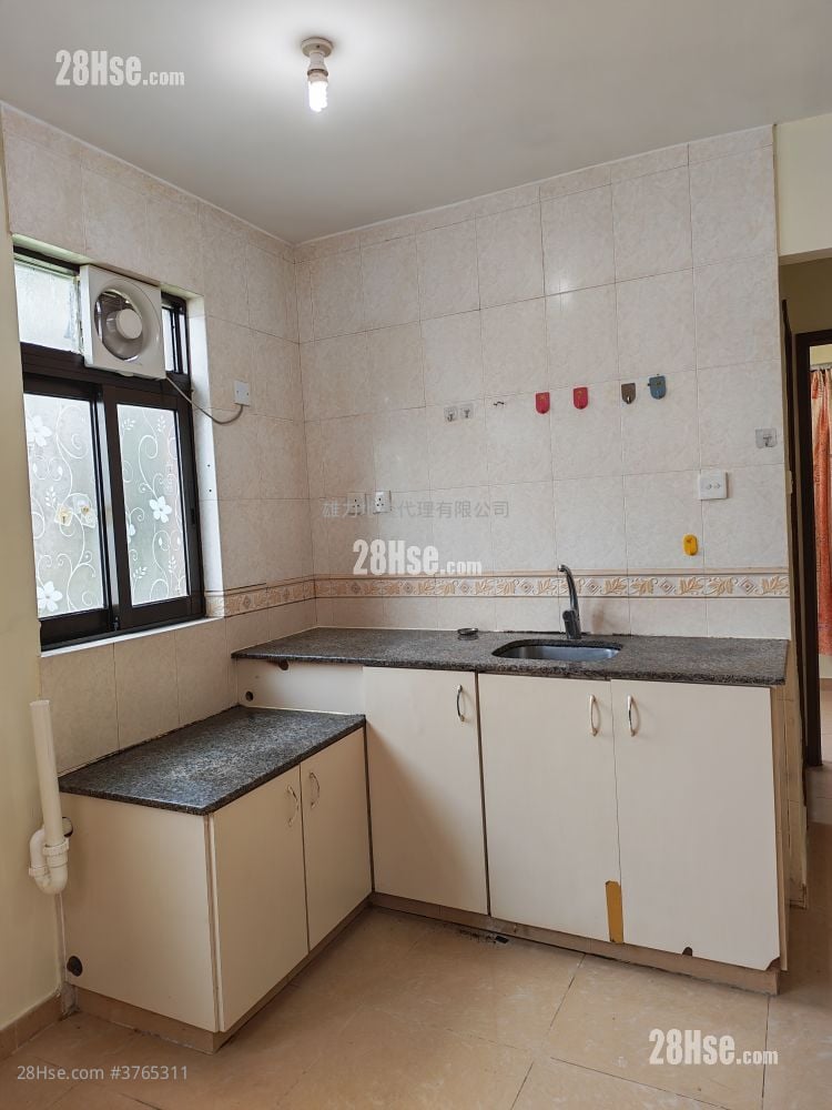 村屋 租盘 2 房 , 1 浴室 400 平方尺