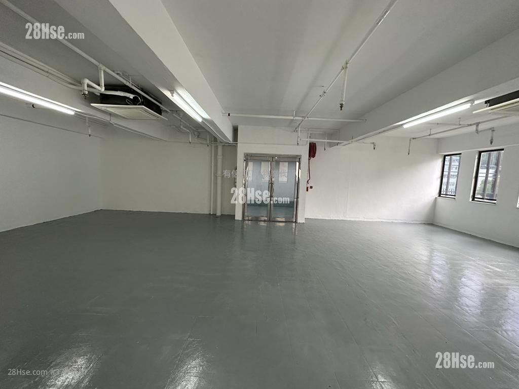 V Ga Building Rental 2 Toilets