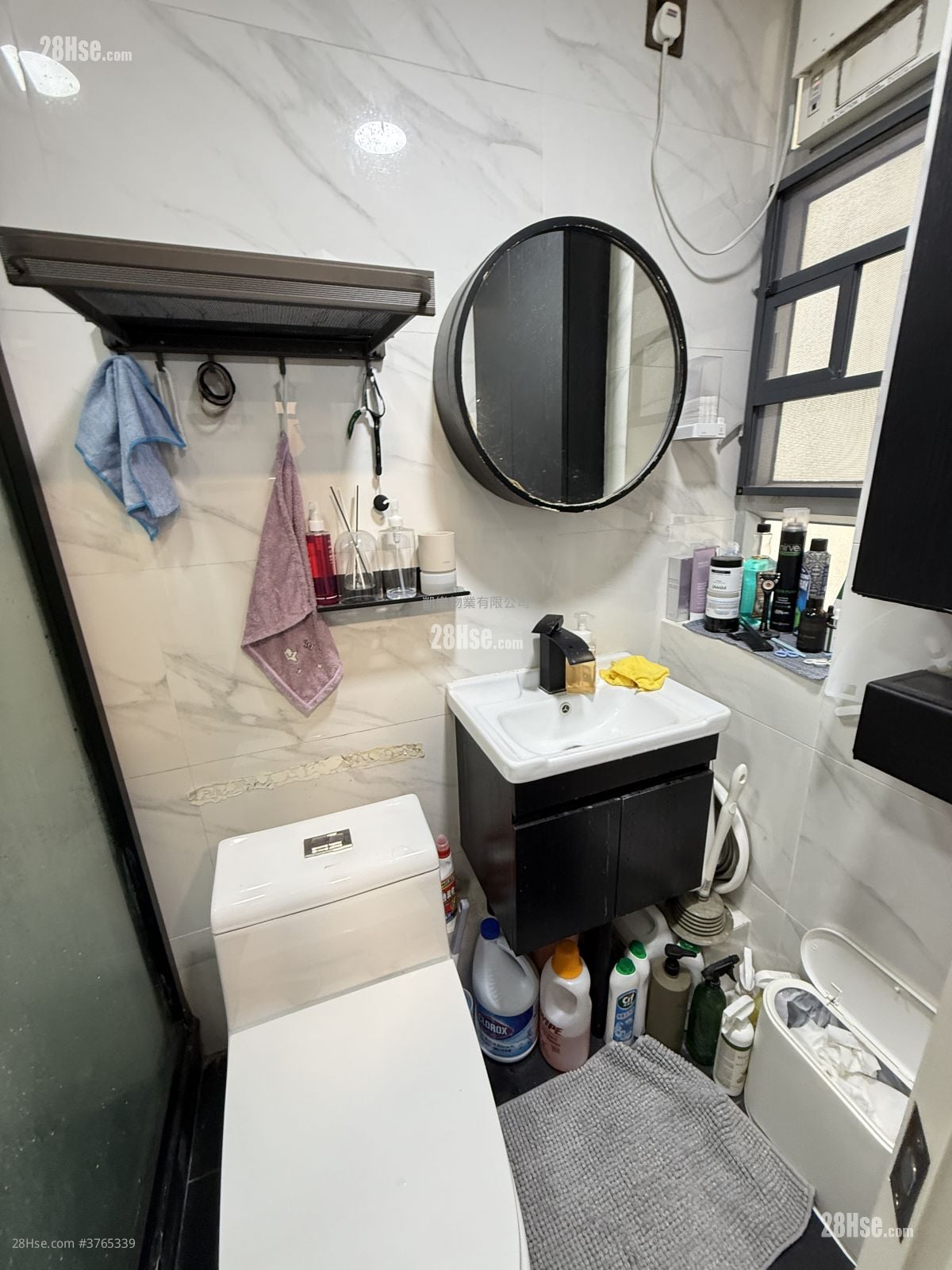 Kwun Tak Court Sell 2 Bedrooms , 1 Bathroom 568 ft²