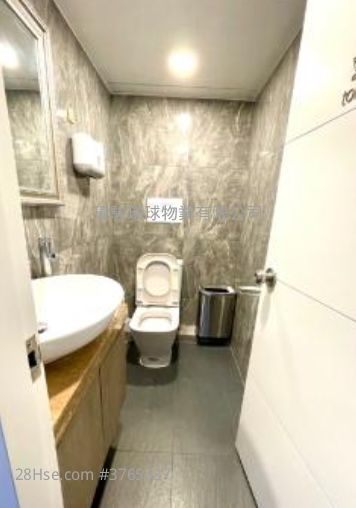 加拿芬广场 租盘