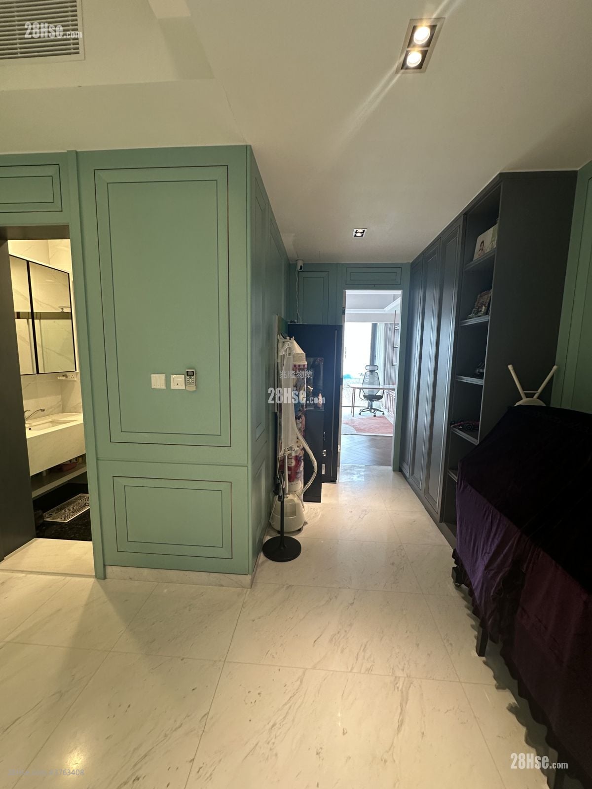 Eden Gate Sell 5+ Bedrooms , 4 Bathrooms 3,442 ft²