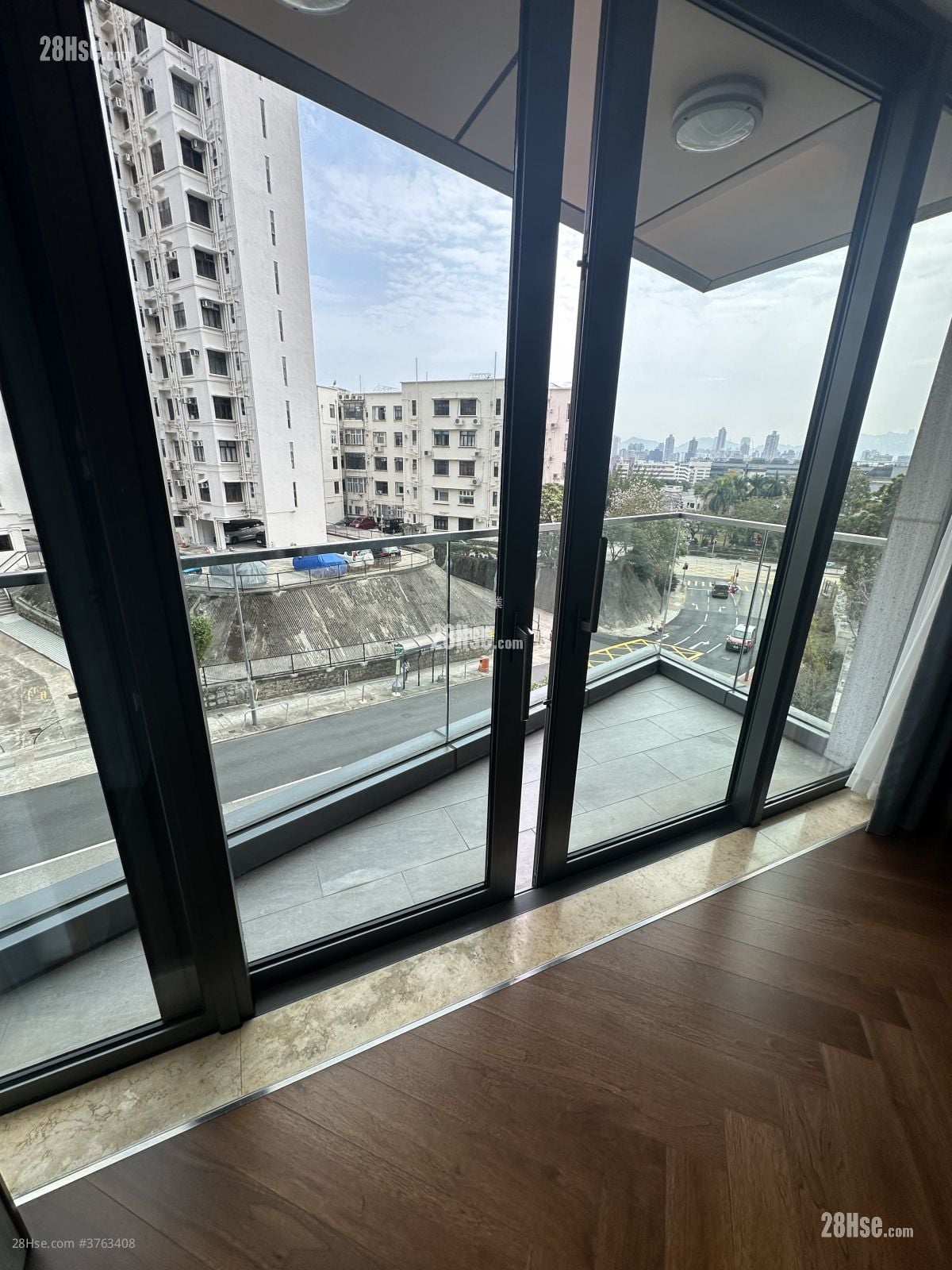 Eden Gate Sell 5+ Bedrooms , 4 Bathrooms 3,442 ft²