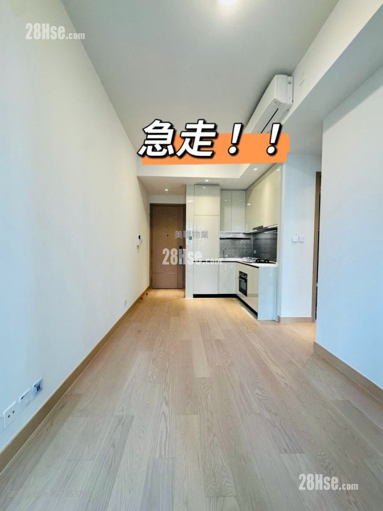 Park Seasons 售盘 1 房 327 平方尺