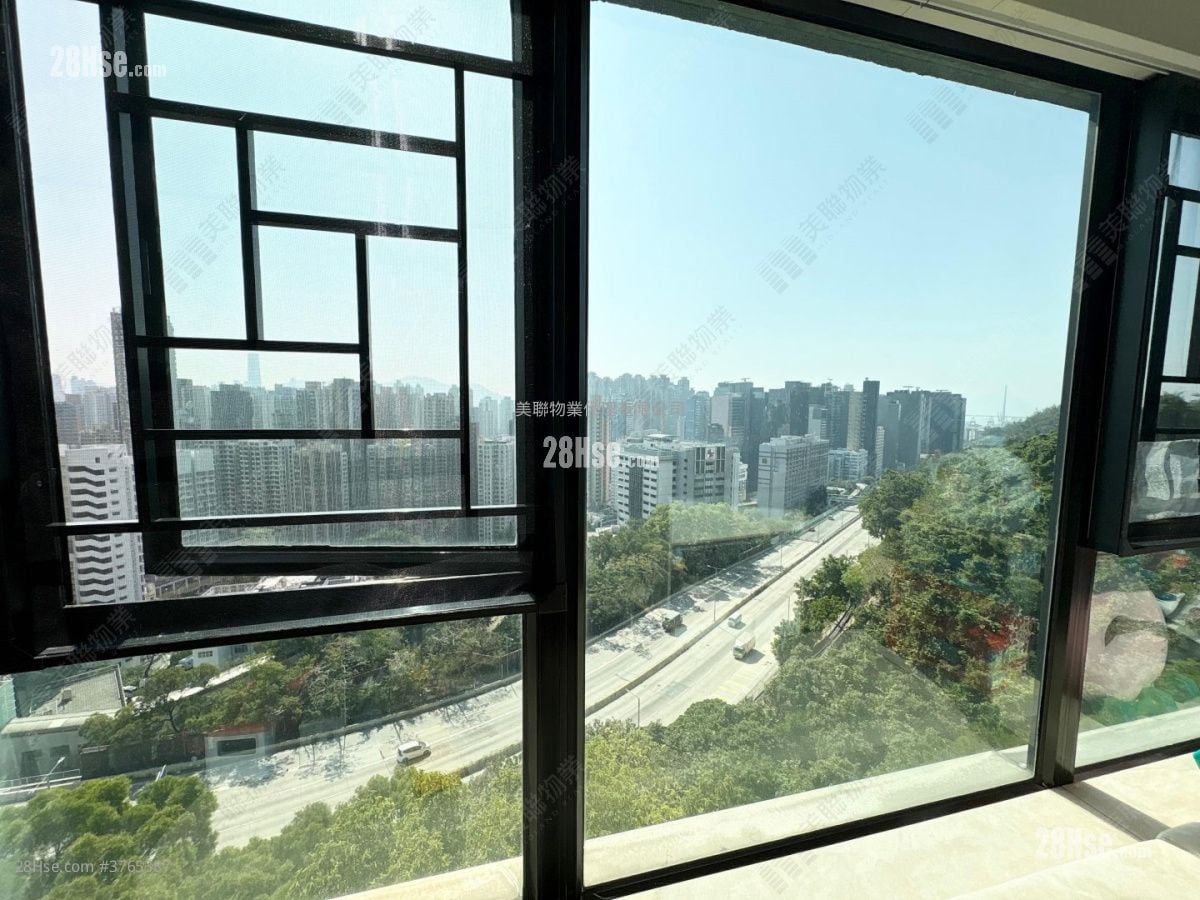 Villa Carlton Sell 2 Bedrooms 1,337 ft²