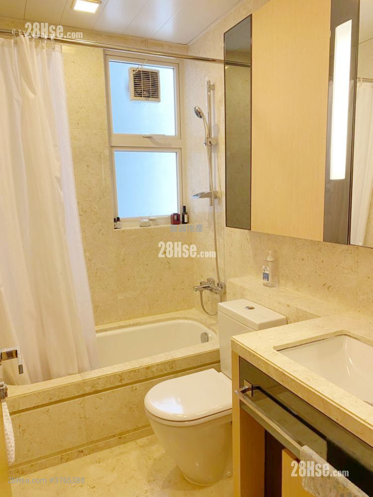 星堤 售盘 4 房 , 3 浴室 918 平方尺