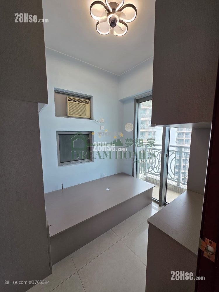 The Merton Sell 2 Bedrooms , 1 Bathroom 482 ft²