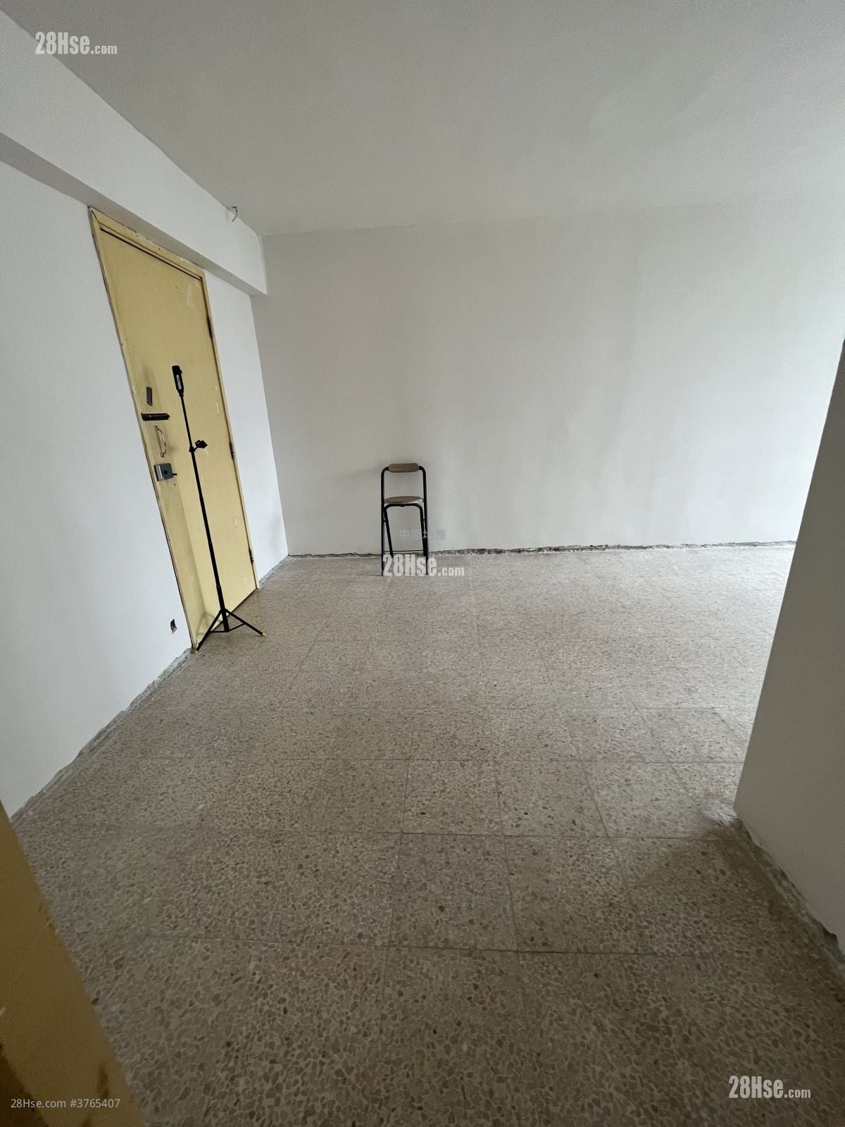 青衣邨 售盘 2 房 381 平方尺