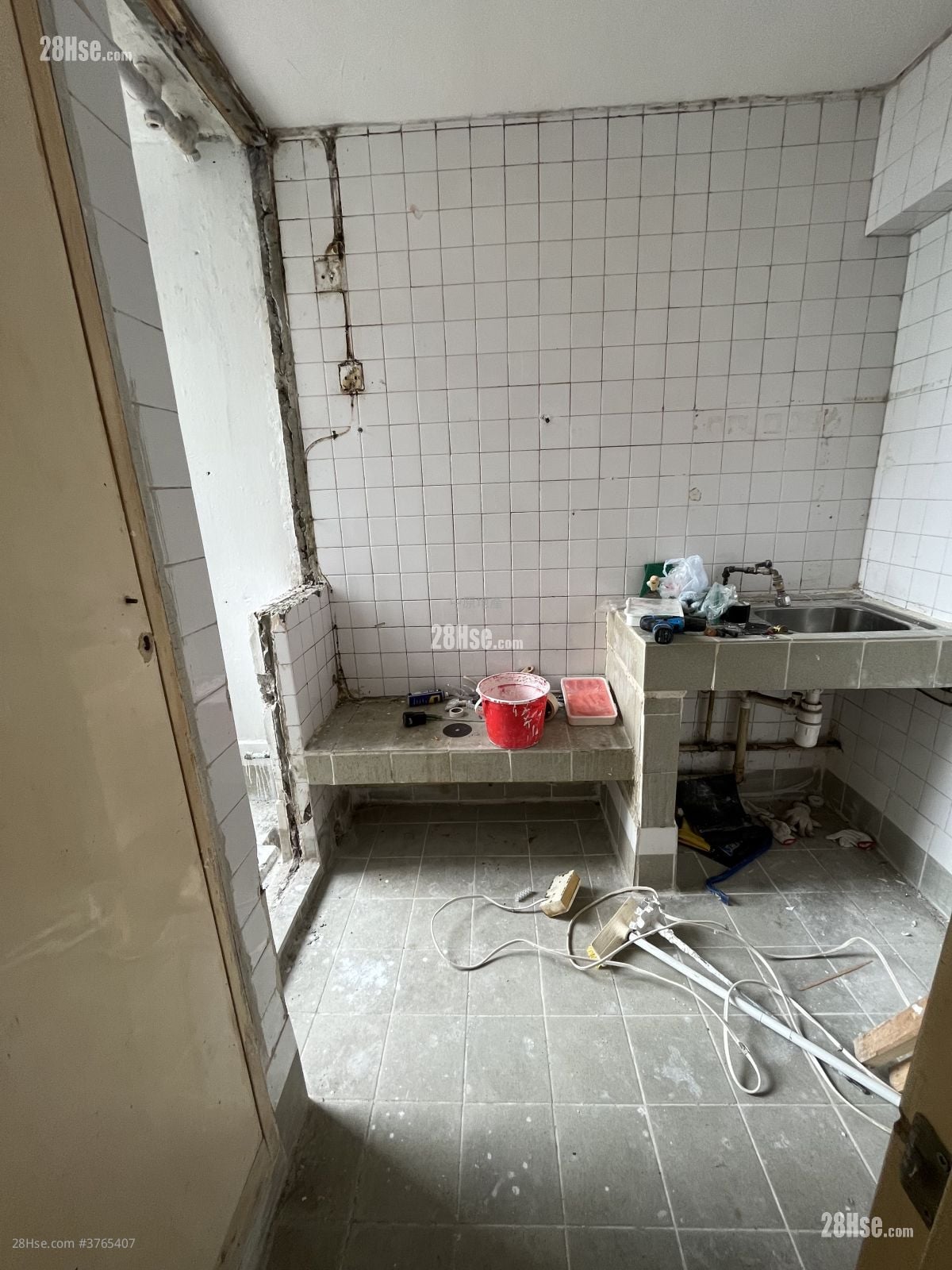 青衣邨 售盘 2 房 381 平方尺