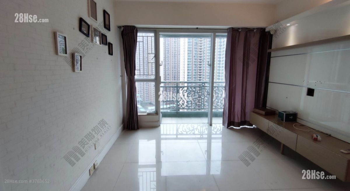 城中駅 售盘 3 房 , 2 浴室 731 平方尺