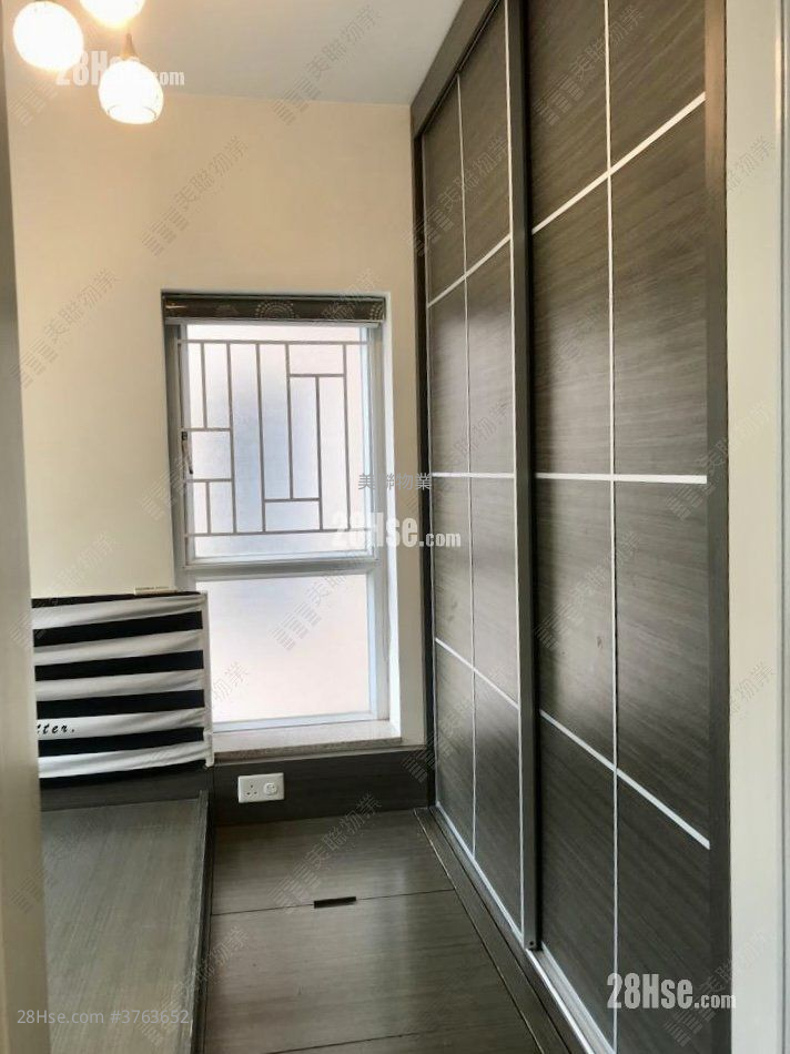 城中駅 售盘 3 房 , 2 浴室 731 平方尺