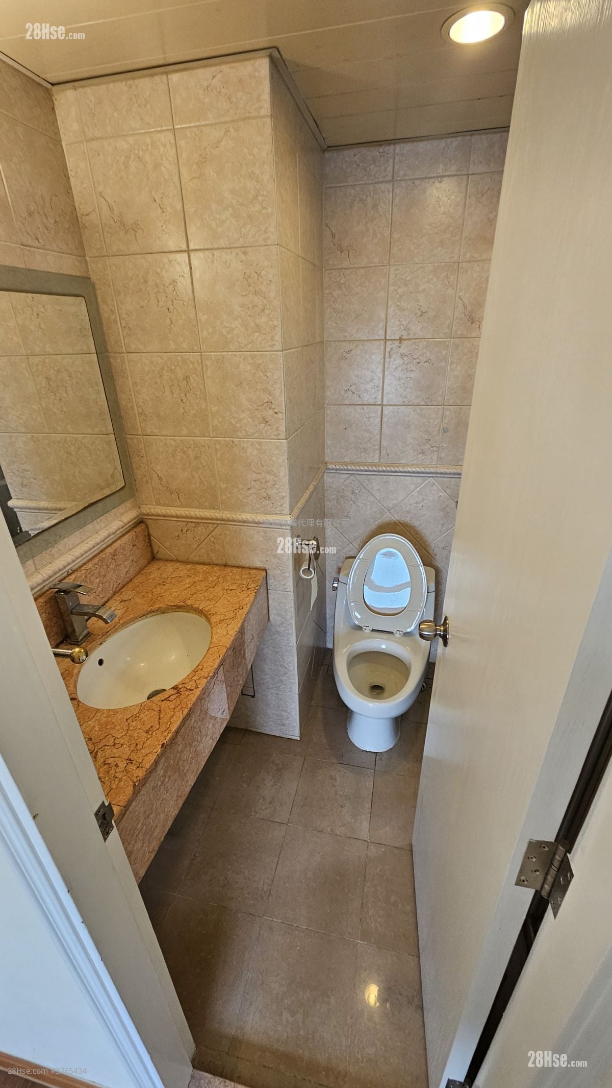 Rhine Garden Sell 3 Bedrooms , 2 Bathrooms 710 ft²