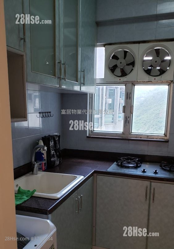 Rhine Garden Sell 3 Bedrooms , 2 Bathrooms 710 ft²